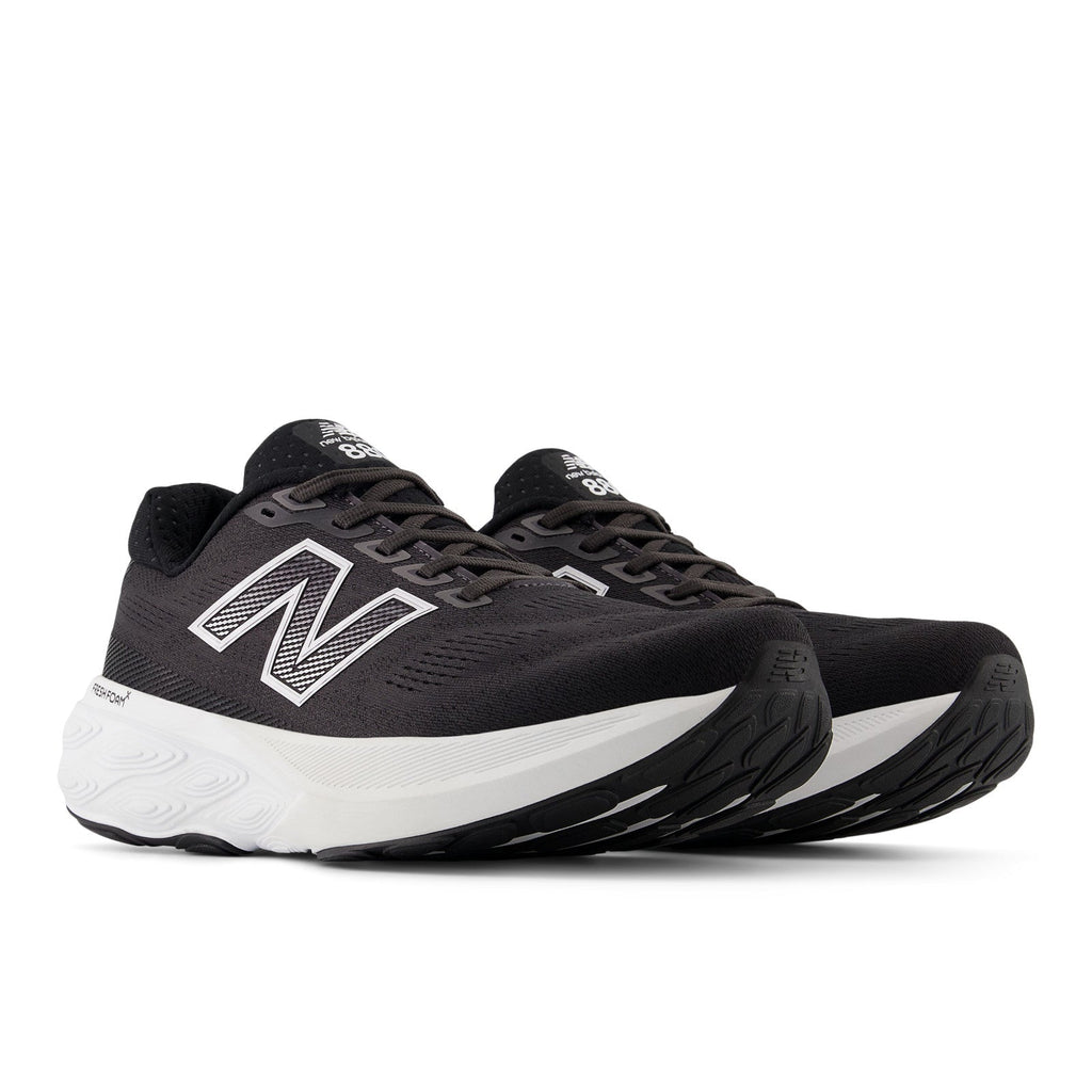 New Balance Men's Fresh Foam X 880v15 in Black with NB 103 White and Reflection