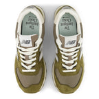 New Balance Men's 574 in Calcium with Dark Silver Metallic