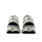 New Balance Unisex 9060 in Black with Reflection
