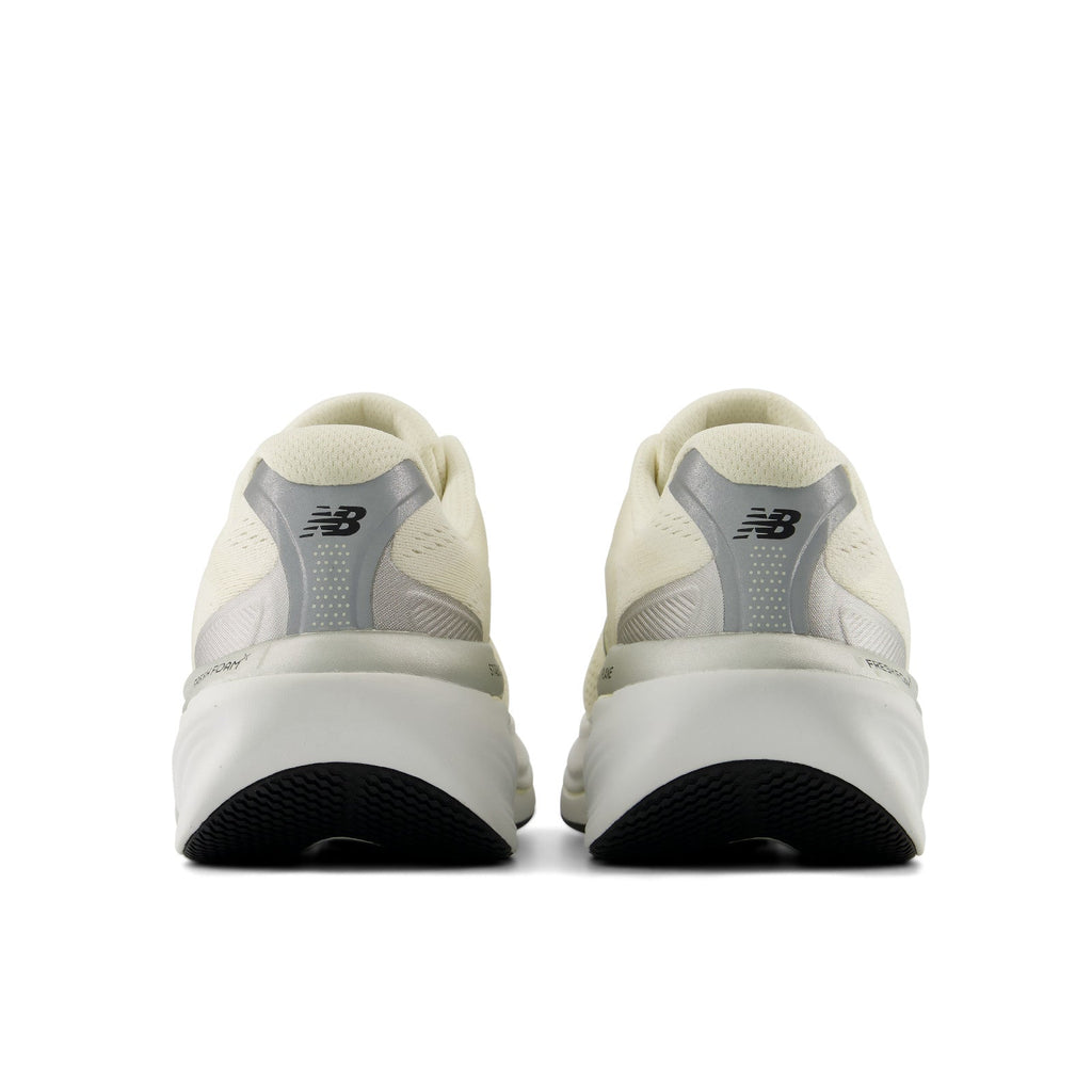 New Balance Women's Fresh Foam X 860 v15