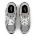 New Balance Women's 990v5